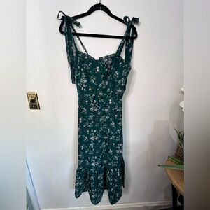 Commence women’s green floral dress